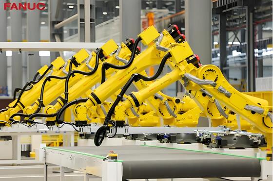 Turnkey FANUC Robot Laser Cutting System with Water Cooling, Safety Enclosure,for Metal Sheet Tube 3D Processing
