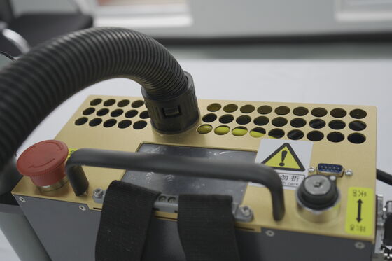 New Design 200W Backpack Laser Cleaning Machine Lightweight Portable Laser Rust Removal Machine